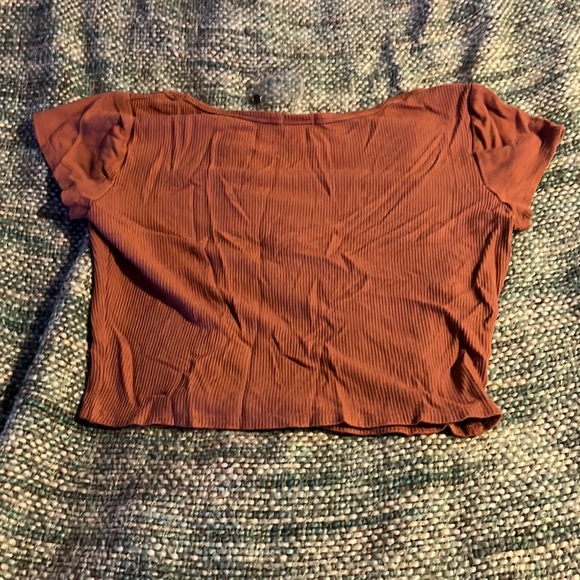 Cropped Tee - Picture 4 of 4